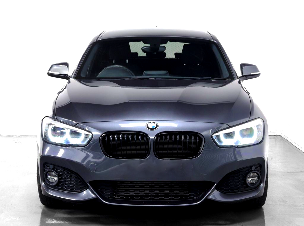 BMW 1 Series F20 F21 Double Slat Grill: Gloss Black – Carbon Accents