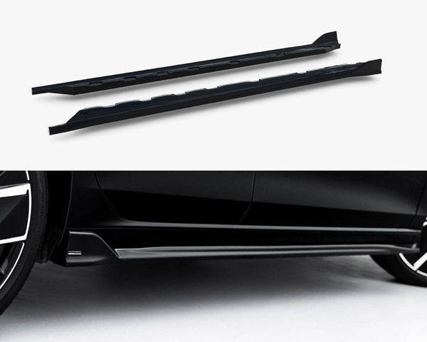 VW - Golf MK8 Facelift: Maxton Side Skirts