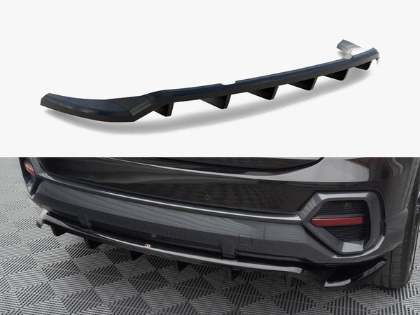 Audi - Q3 Sportback F3: Maxton Central Rear Splitter (Vertical Bars)