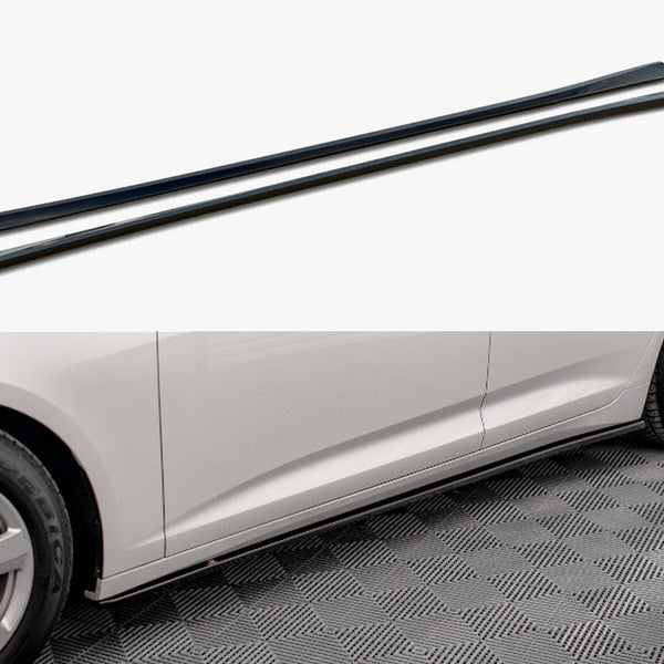 Audi - A6 C8: Maxton Side Skirts