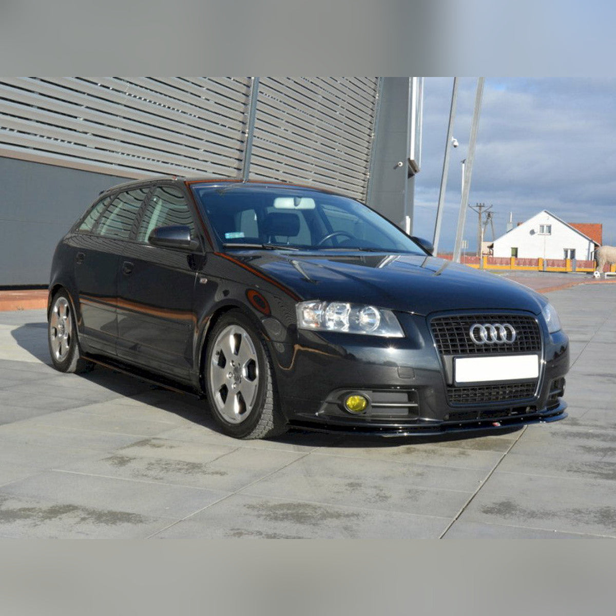 audi a3 8p sportback s line 2004 2008 maxton front splitter