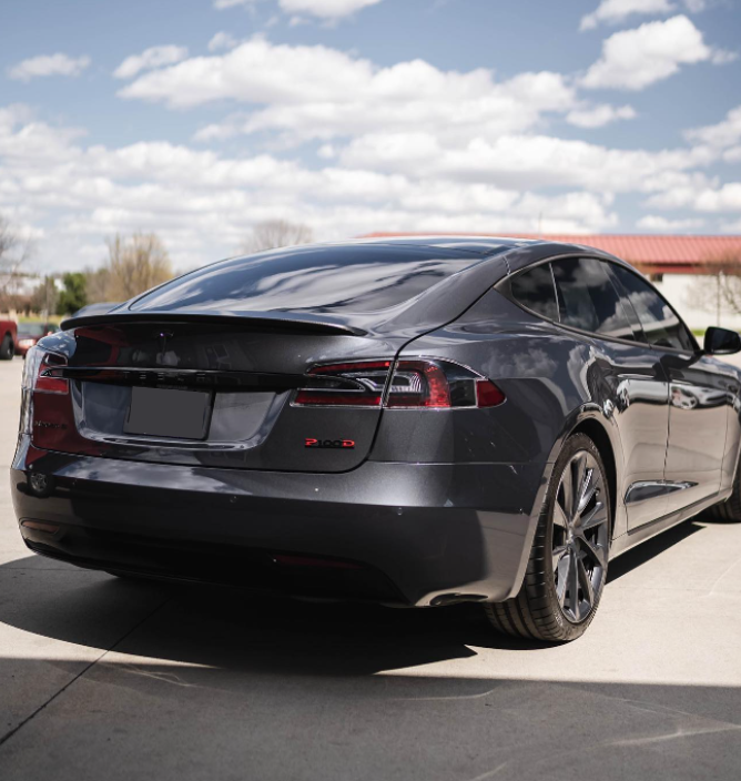 Model S: Dry Carbon Fibre Performance Style Rear Spoiler 16+