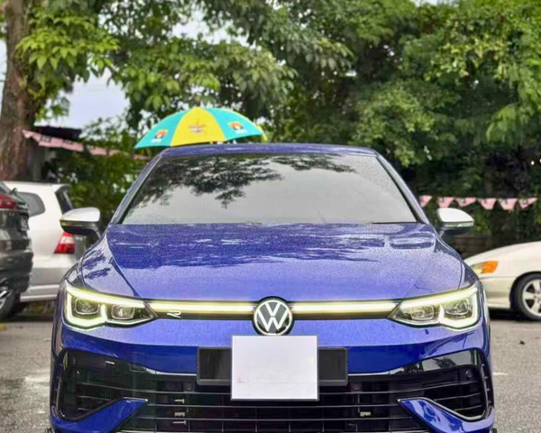 Golf - MK8 R: Gloss Black Front Splitter 20-24