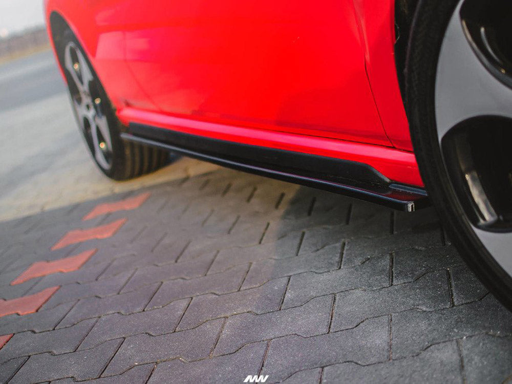 VW - Polo GTI MK5: Maxton Side Skirts