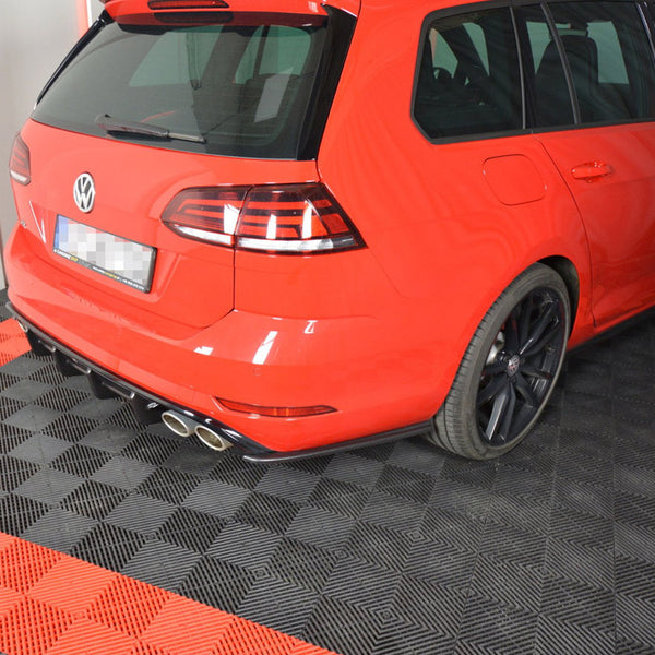 VW - Golf 7 R Variant Facelift: Maxton Rear Side Splitters V1