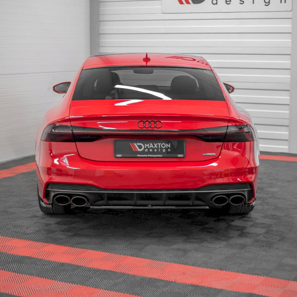 Audi - A7 C8 S Line (2017-): Maxton Central Rear Splitter