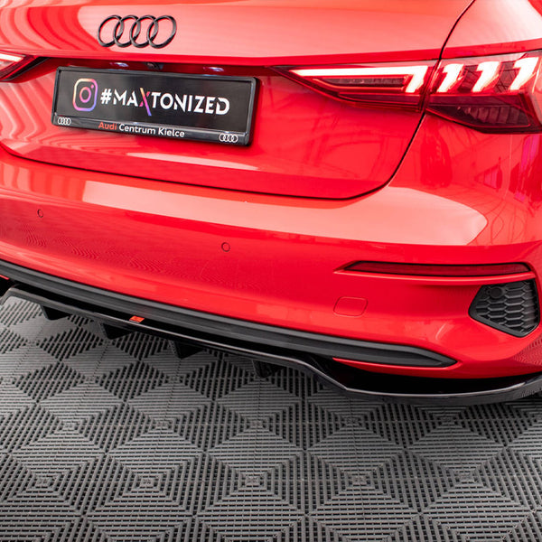 Audi - A3 Sportback 8Y: Maxton Central Rear Splitter (Vertical Bars)
