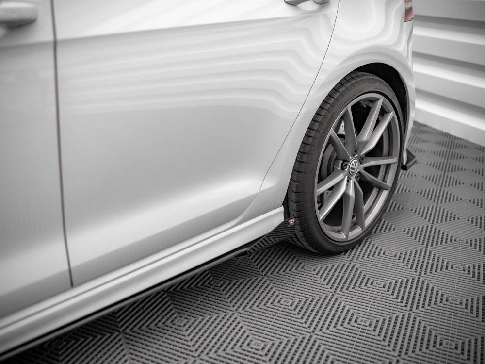 VW - Golf R MK7: Maxton Side Flaps