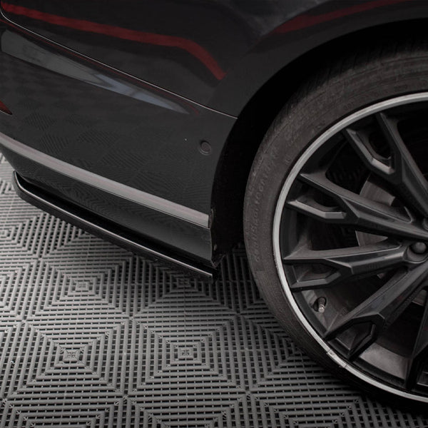 Audi - S8 D5: Maxton Rear Side Splitters V1