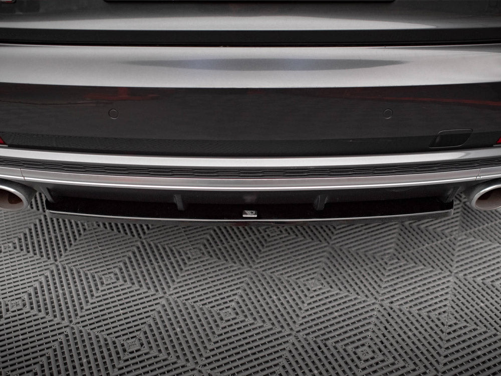 Audi - S8 D5: Maxton Central Rear Splitter