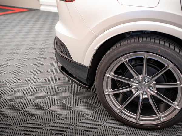 Audi - Q4 e-Tron Sportback MK1: Maxton Central Rear Splitter (Vertical Bars)