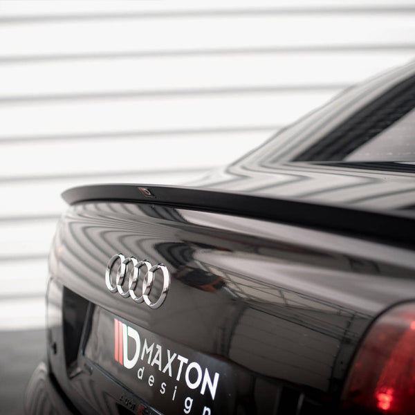 Audi - A4 Sedan S Line B7: Maxton Spoiler