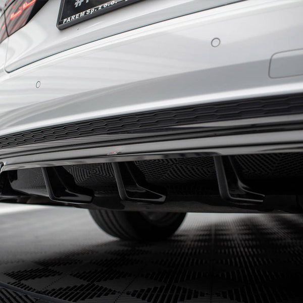 Audi - A8 S Line D5: Maxton Central Rear Splitter (Vertical Bars)