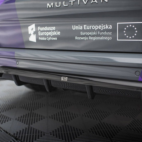 VW - Multivan T7: Maxton Rear Splitter (Vertical Bars)