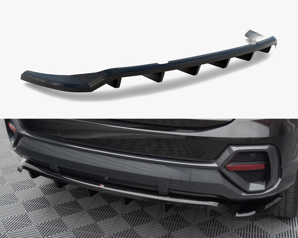 Audi - Q3 Sportback F3: Maxton Central Rear Splitter (Vertical Bars)