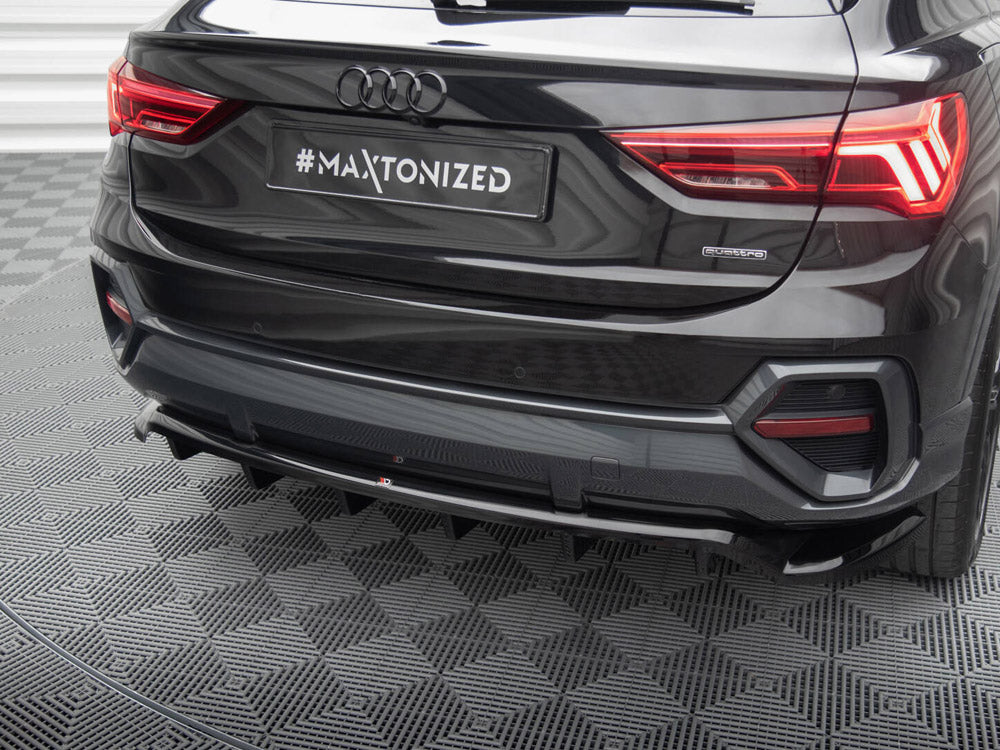 Audi - Q3 Sportback F3: Maxton Central Rear Splitter (Vertical Bars)