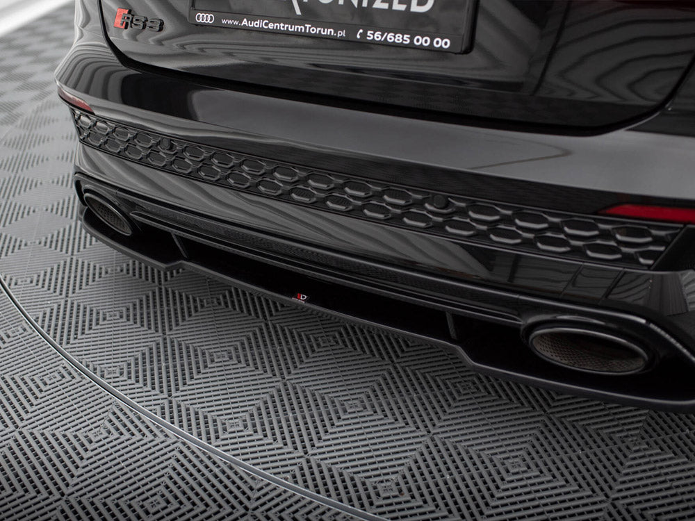 Audi - RS3 Sportback 8Y: Maxton Central Rear Splitter