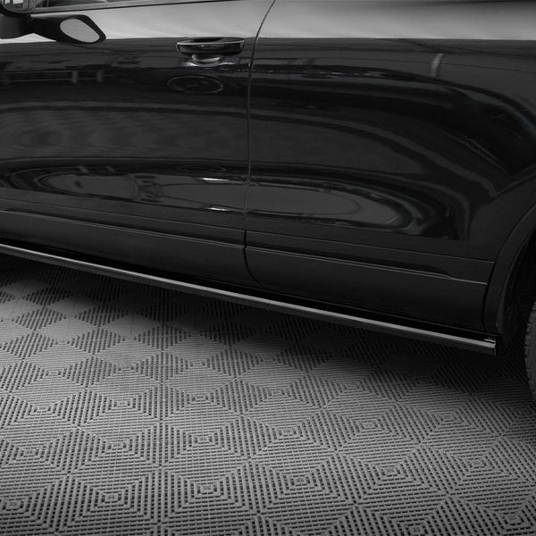 VW - Touareg MK2: Maxton Side Skirts