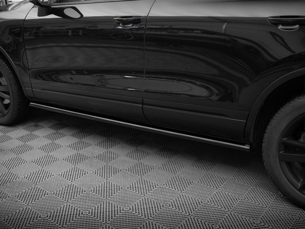 VW - Touareg MK2: Maxton Side Skirts