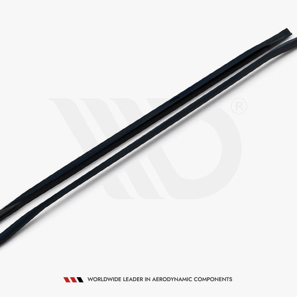 Audi - A8 D5: Maxton Side Skirts