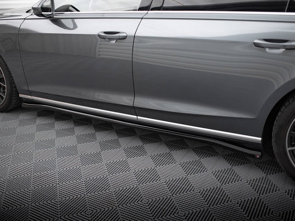 Audi - A8 D5: Maxton Side Skirts