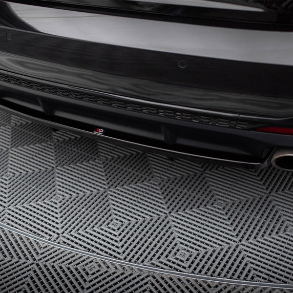 Audi - S4 B9 Facelift: Maxton Central Rear Splitter (Vertical Bars)