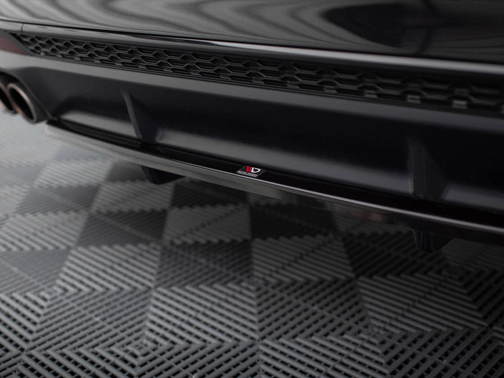 Audi - S4 B9 Facelift: Maxton Central Rear Splitter (Vertical Bars)