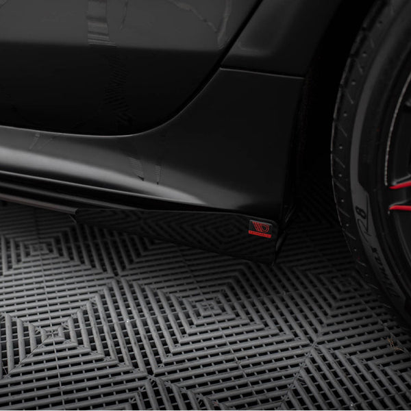 Audi - A7 RS7 Look C7: Maxton Side Flaps