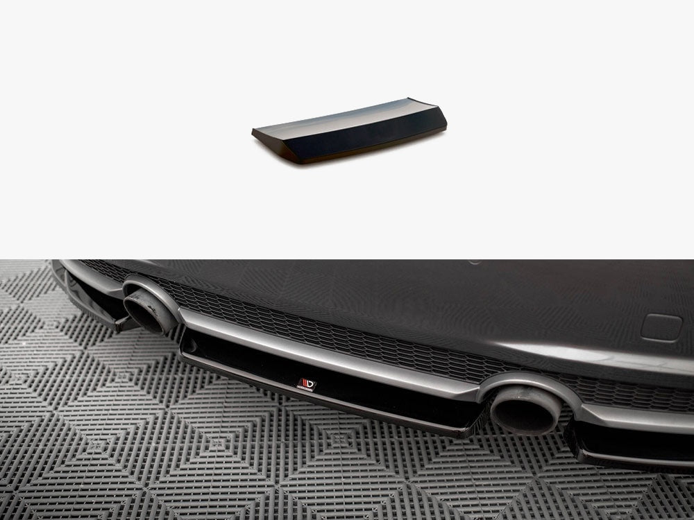 Audi - TT S Line 8S: Maxton Central Rear Splitter