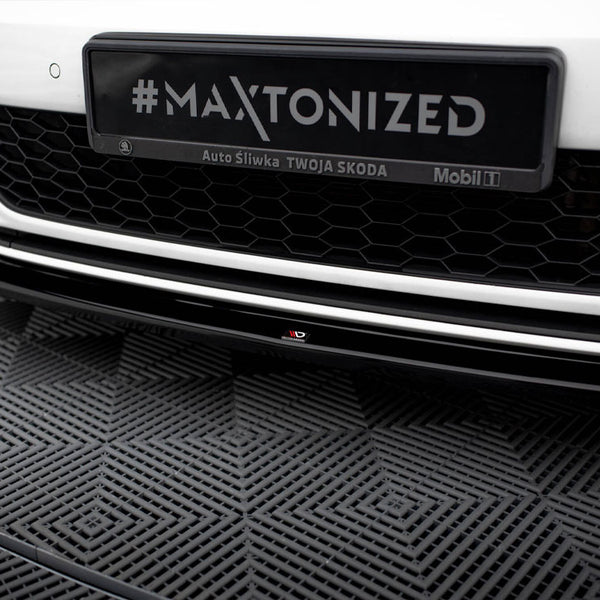 VW - Golf GTI / GTD MK7 Facelift: Maxton Front Splitter V2