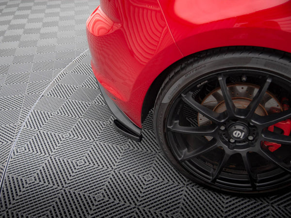 VW - Golf MK7 GTI Clubsport: Maxton Rear Side Splitters