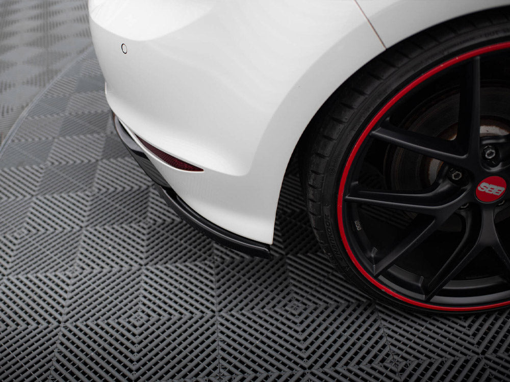 VW - Golf R / R Line MK7: Maxton Rear Side Splitters V1