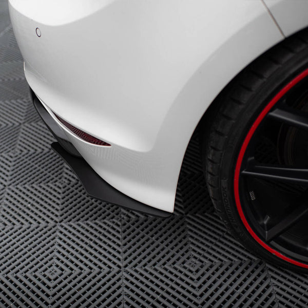VW - Golf R MK7 Hatchback: Maxton Rear Diffuser; Rear Side Splitters