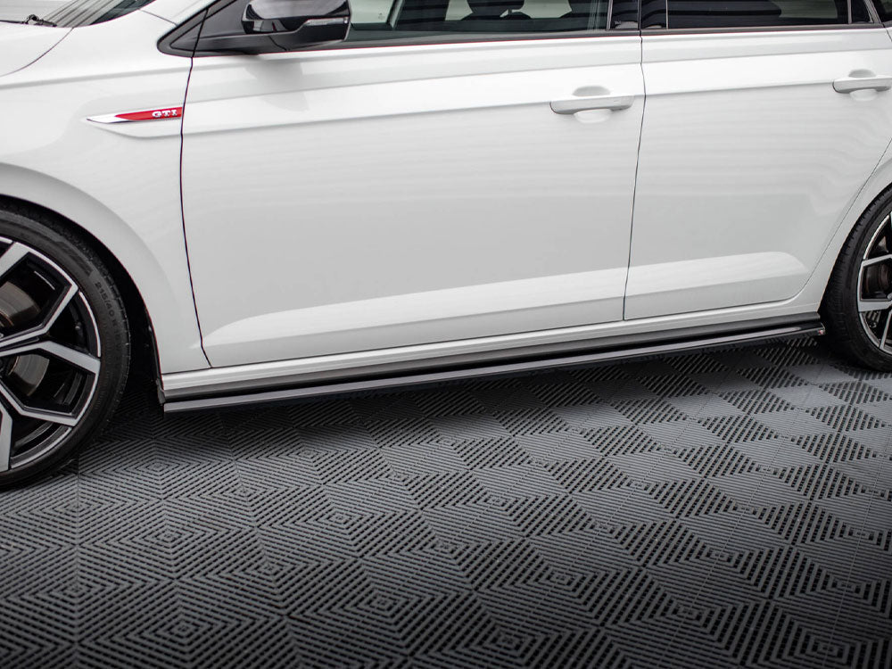 VW - Polo GTI MK6 Facelift: Maxton Side Skirts