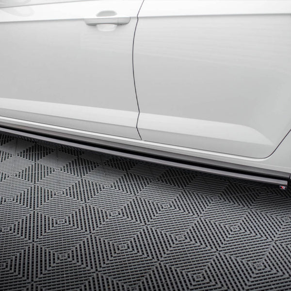 VW - Polo GTI MK6 Facelift: Maxton Side Skirts