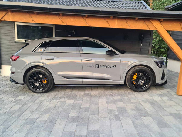Audi - e-Tron S Line: Maxton Side Skirts