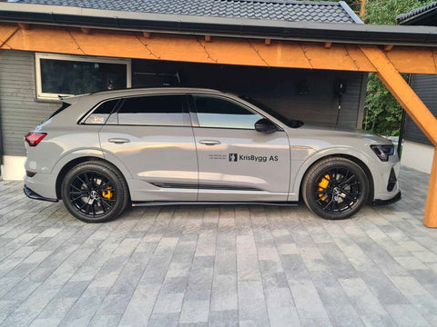 Audi - e-Tron S Line: Maxton Side Skirts