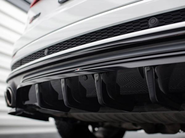 Audi - SQ8 MK1: Maxton Central Rear Splitter (Vertical Bars) V2