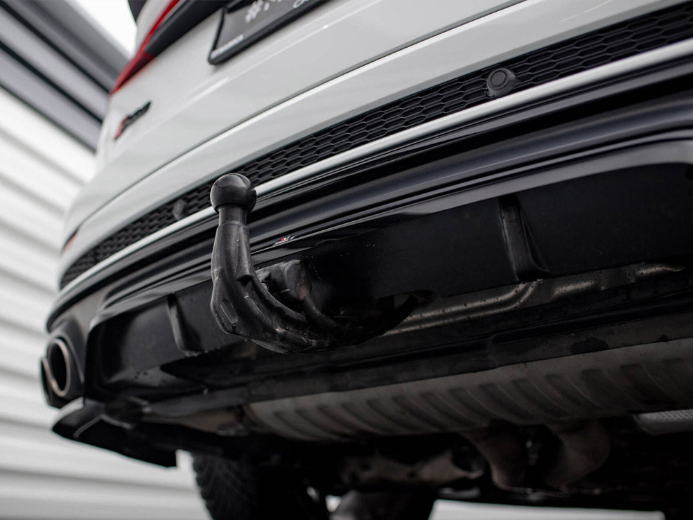 Audi - SQ8 MK1: Maxton Central Rear Splitter (Vertical Bars) V2
