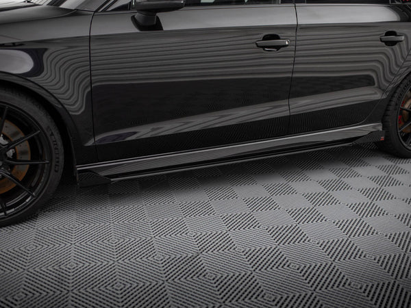 Audi - RS3 Sedan 8V Facelift: Maxton Side Flaps