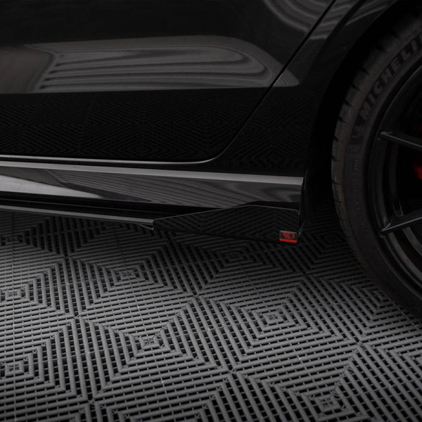 Audi - RS3 Sedan 8V Facelift: Maxton Side Flaps