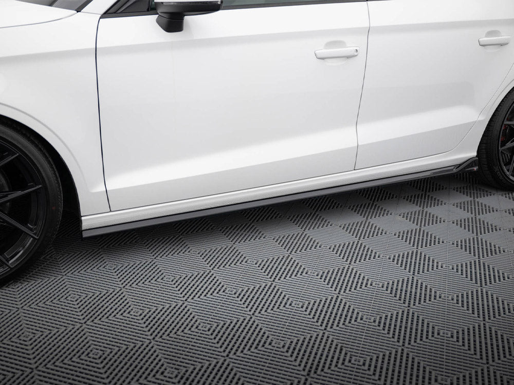 Audi - A3 Sedan 8V Facelift: Maxton Side Skirts