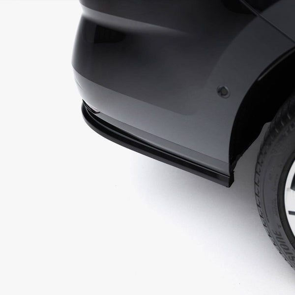 VW - Multivan Long T7: Maxton Rear Splitter (Vertical Bars)