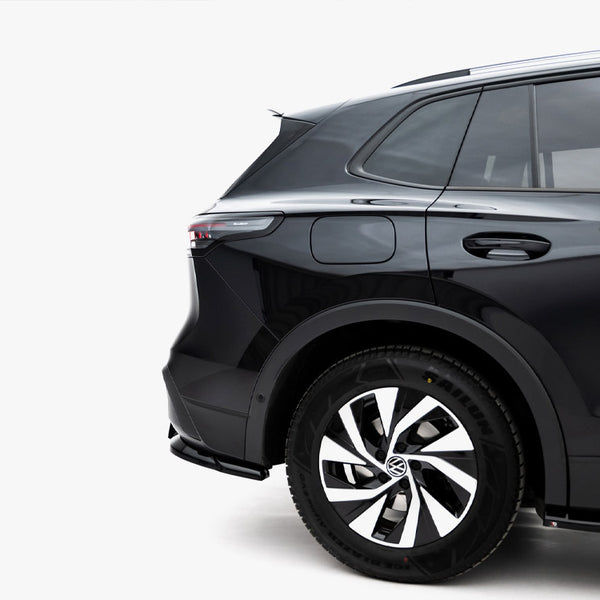 VW - Tiguan MK3: Maxton Rear Splitter (Vertical Bars)