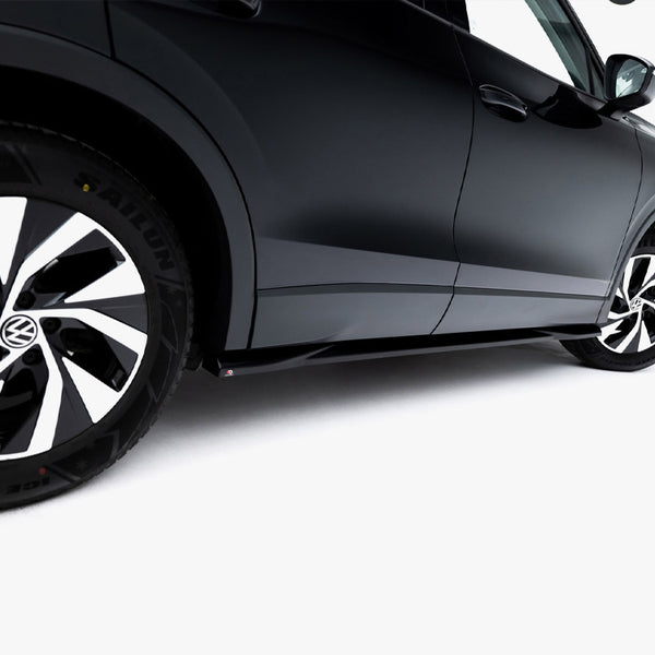 VW - Tiguan MK3: Maxton Side Skirts