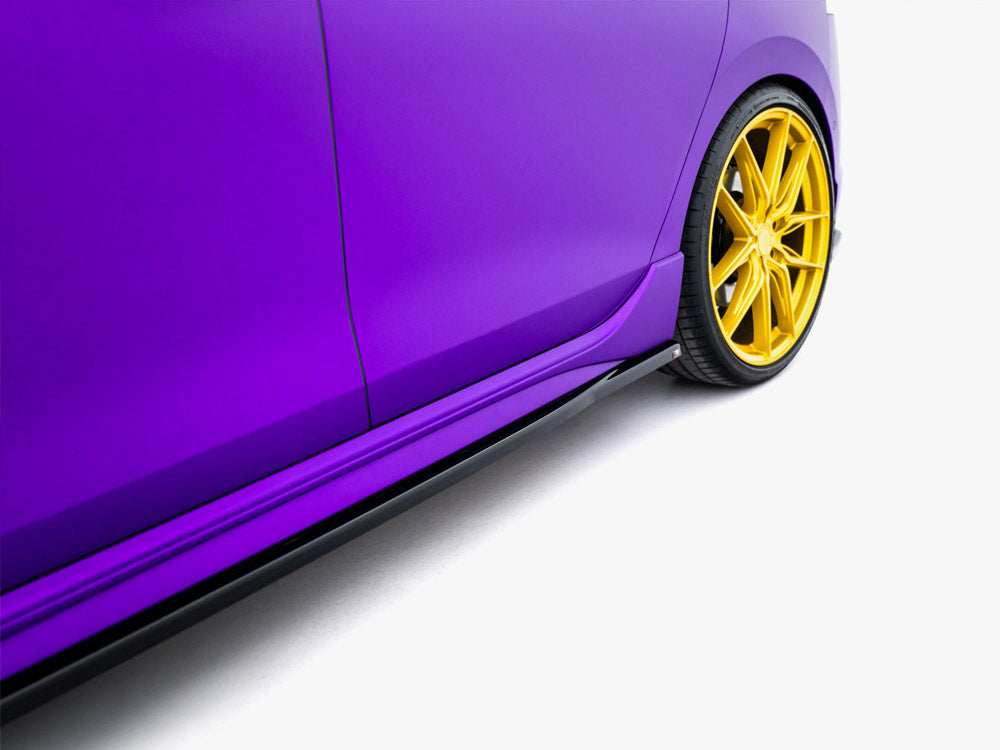VW - Golf R MK8 Facelift: Maxton Side Skirts V1
