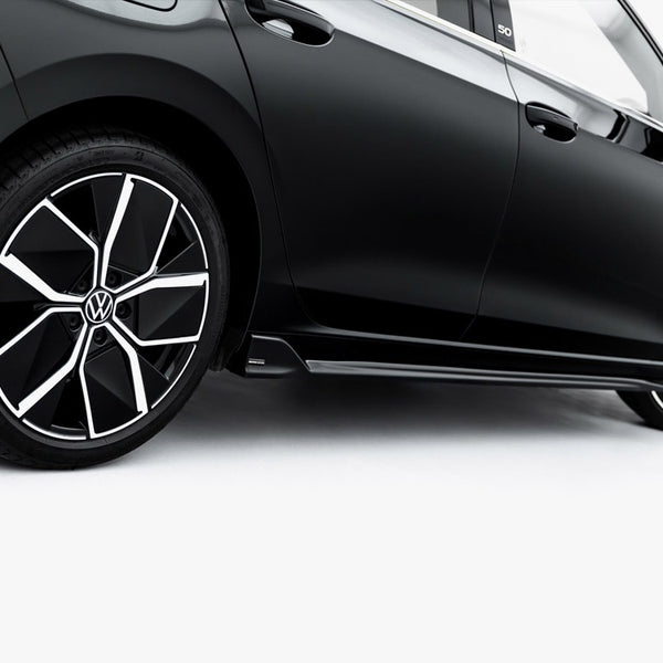 VW - Golf MK8 Facelift: Maxton Full Body Kit
