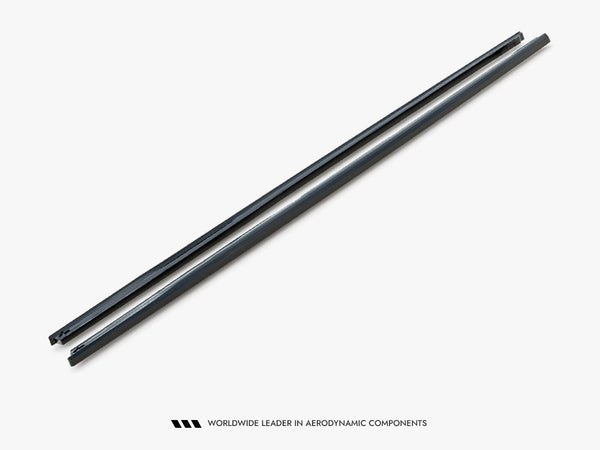 VW - Multivan Long T7: Maxton Side Skirts