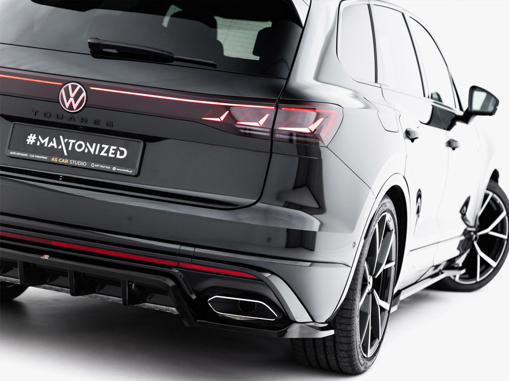VW - Touareg R Line MK3 Facelift: Maxton Full Body Kit