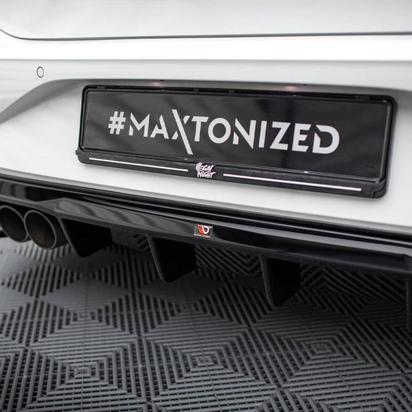 VW - Polo GTI MK6 Facelift: Maxton Full Body Kit